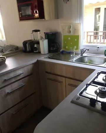 Mobil-home Dans Camping 4 **** - Var Campsite