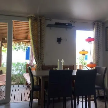 Campsite Mobil-home Dans Camping 4 **** - Var